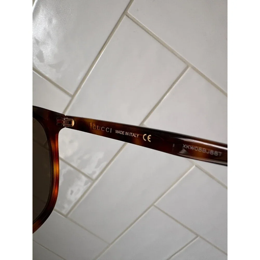 Gucci authentic gg0024s